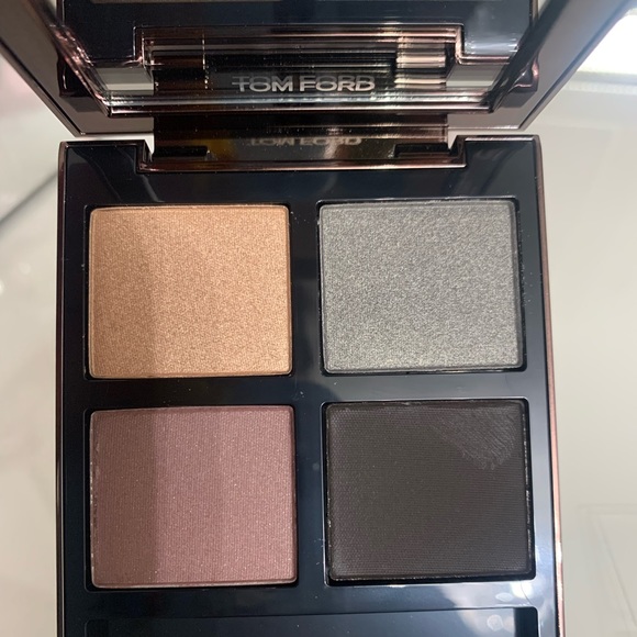 Tom Ford authentic eyeshadow quad - Picture 4 of 13